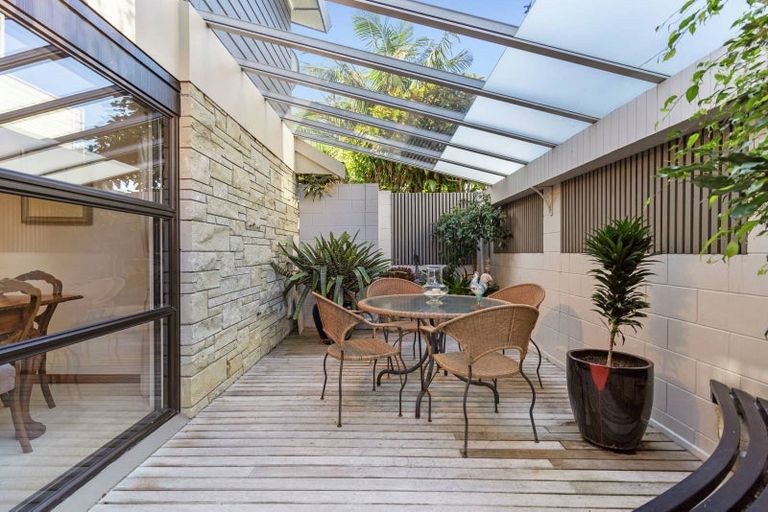 Photo of property in 1/38 Himalaya Drive, Half Moon Bay, Auckland, 2012