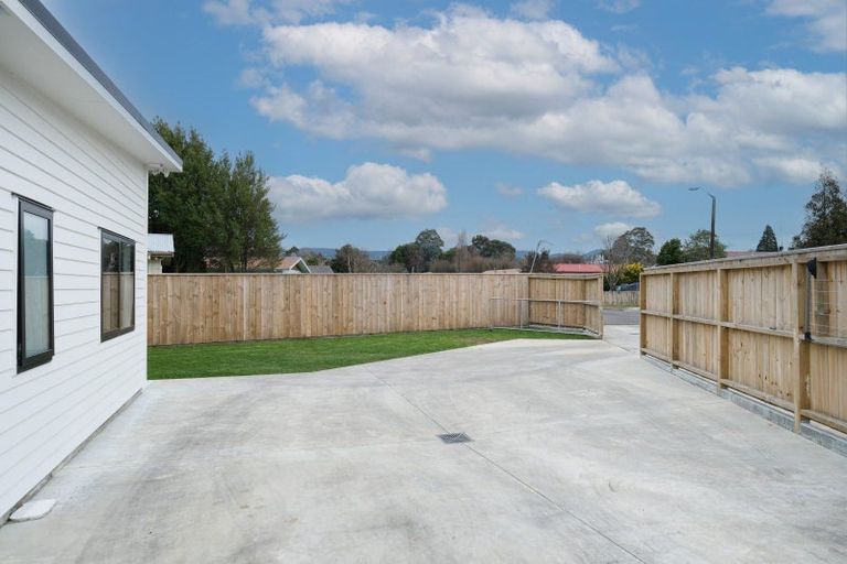 Photo of property in 4 Gibson Place, Dannevirke, 4930