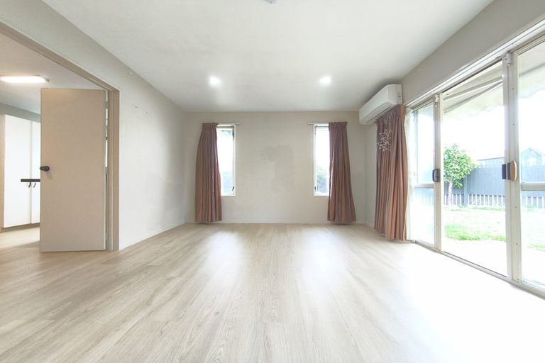 Photo of property in 2 Cardigan Bay Place, Addington, Christchurch, 8024