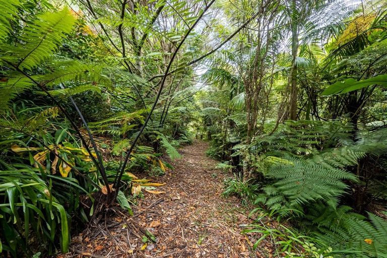 Photo of property in 35 Florance Avenue, Russell, 0272