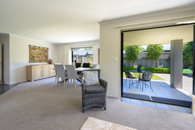 Photo of property in 10 Parkerfield Place, Motueka, 7120