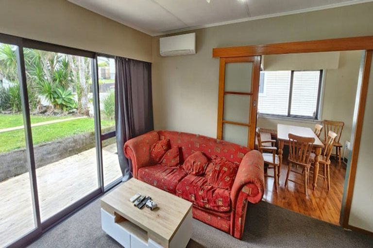 Photo of property in 30 Elizabeth Place, Ferndale, New Plymouth, 4310