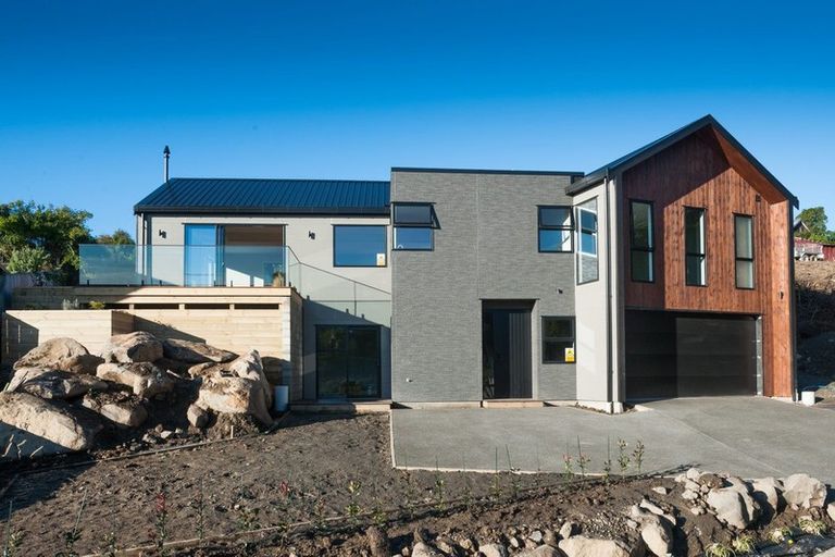 Photo of property in 8 Taimana Lane, Diamond Harbour, Lyttelton, 8971