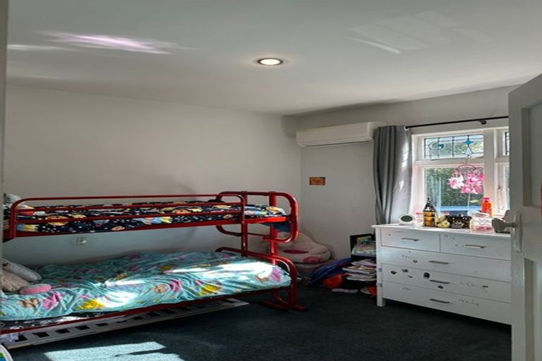 Photo of property in 76 Barrington Street, Somerfield, Christchurch, 8024