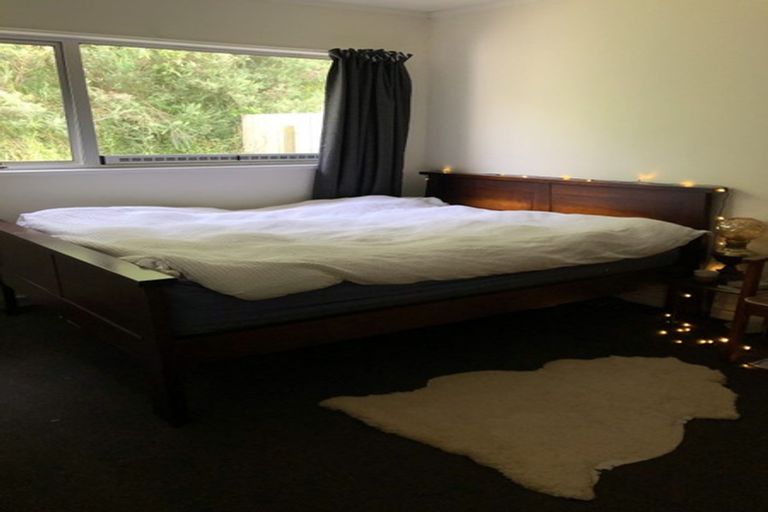 Photo of property in 5a Ngarimu Grove, Ngaio, Wellington, 6035