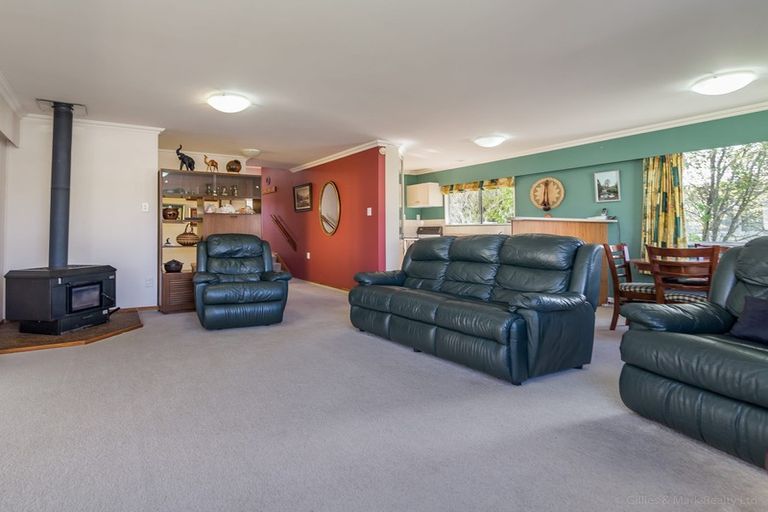 Photo of property in 45 Bonnie Glen Crescent, Ebdentown, Upper Hutt, 5018