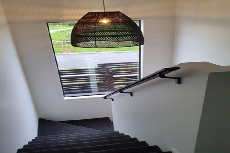 Photo of property in 33 Jutland Road, Pukekohe, 2120