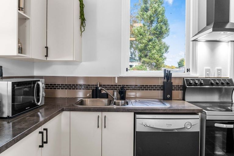 Photo of property in 3/201 Victoria Street, Cambridge, 3434