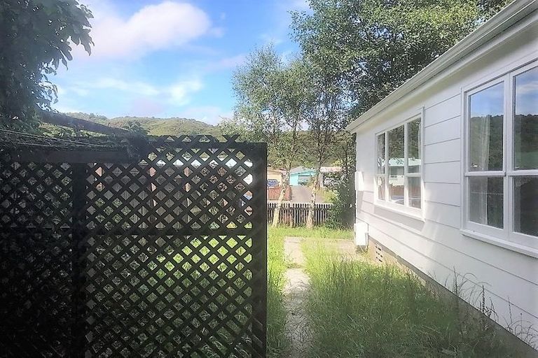 Photo of property in 49 Mohaka Street, Wainuiomata, Lower Hutt, 5014