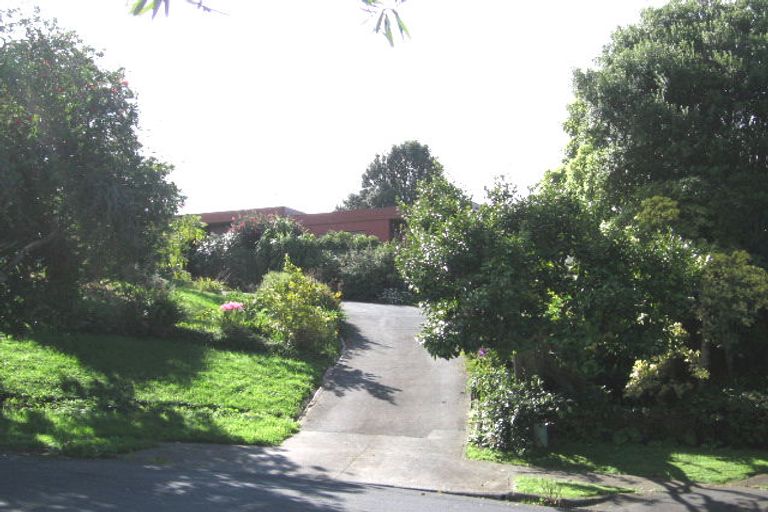 Photo of property in 1/11 Golders Place, Howick, Auckland, 2014