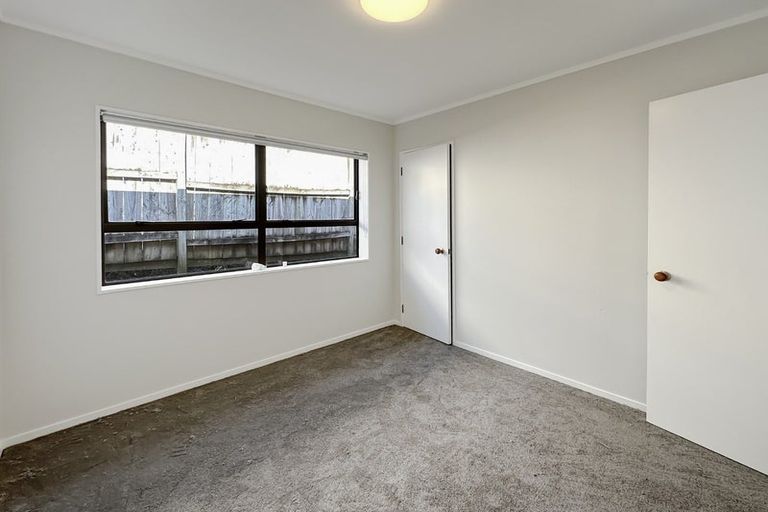 Photo of property in 238a Bucklands Beach Road, Bucklands Beach, Auckland, 2012