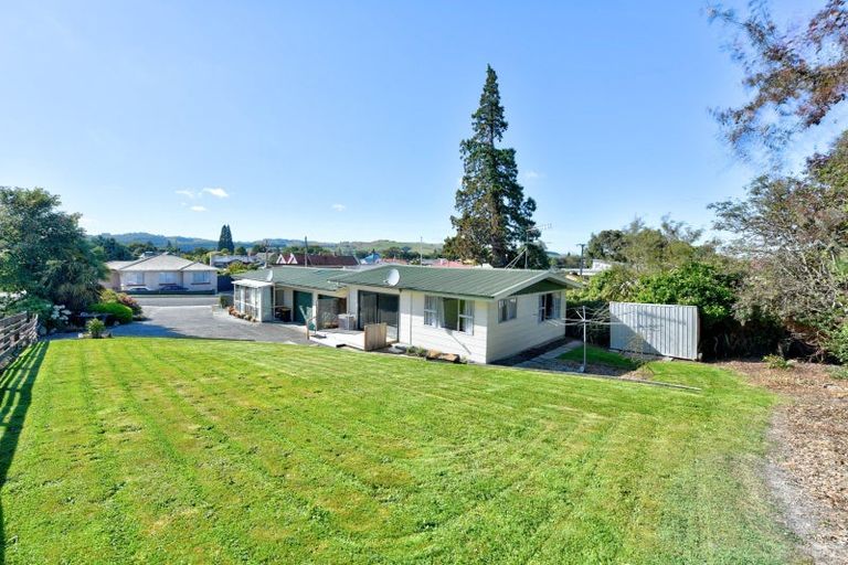 Photo of property in 3 Vogel Street, Gore, 9710