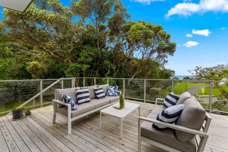 Photo of property in 1 Spray Crescent, Leigh, 0985