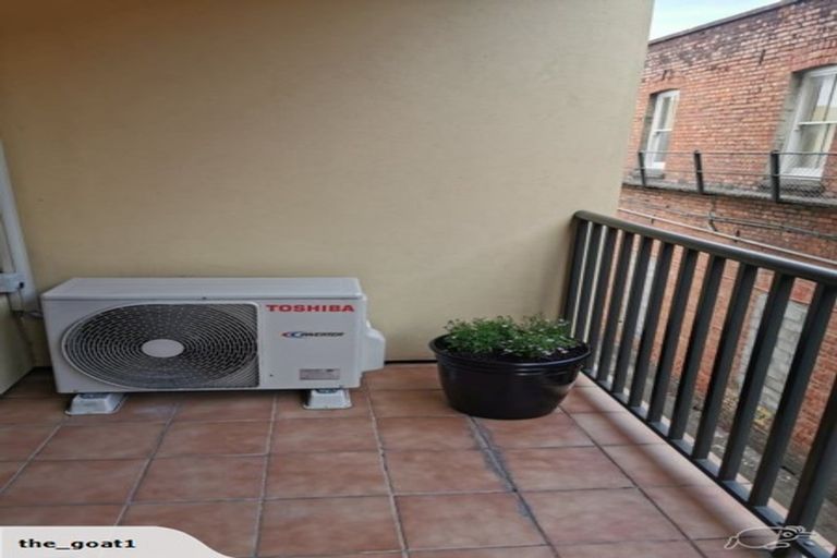 Photo of property in Maddison Apartments, 1/6f Queen Street, Palmerston North, 4410