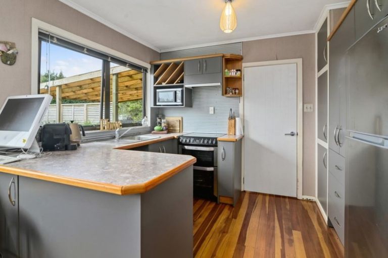 Photo of property in 9 Kusabs Road, Mangakakahi, Rotorua, 3015