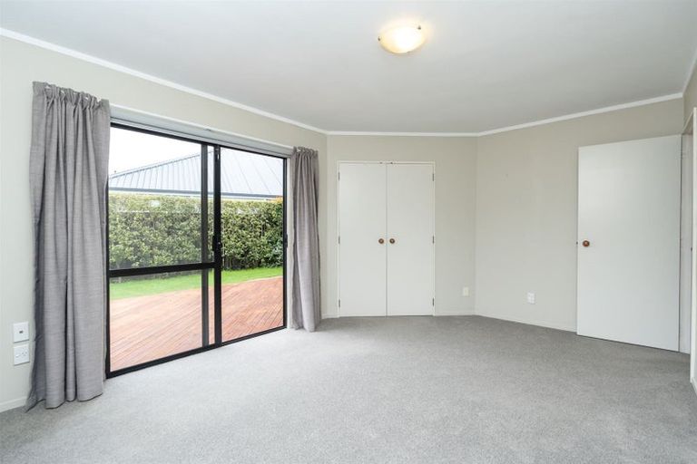 Photo of property in 12a Ashley Street, St Andrews, Hamilton, 3200