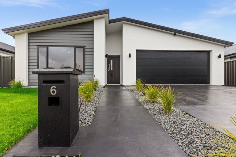 Photo of property in 6 Monowai Street, Poraiti, Napier, 4112