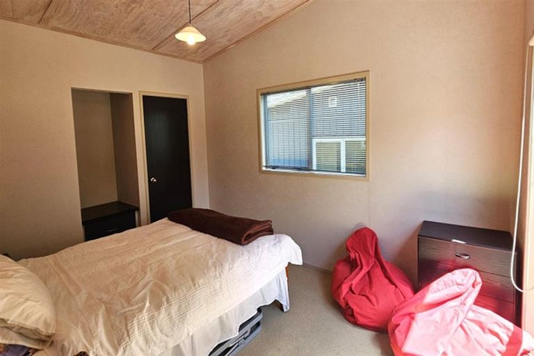 Photo of property in 102 Sands Crescent, Matarangi, Whitianga, 3592