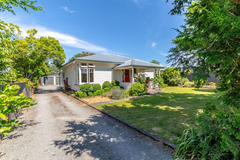 Photo of property in 43 Fleet Street, Solway, Masterton, 5810