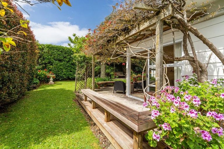 Photo of property in 2/19 Walter Street, Hauraki, Auckland, 0622