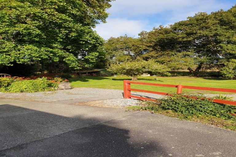 Photo of property in 70 Taramakau Highway, Kumara Junction, Kumara, 7875