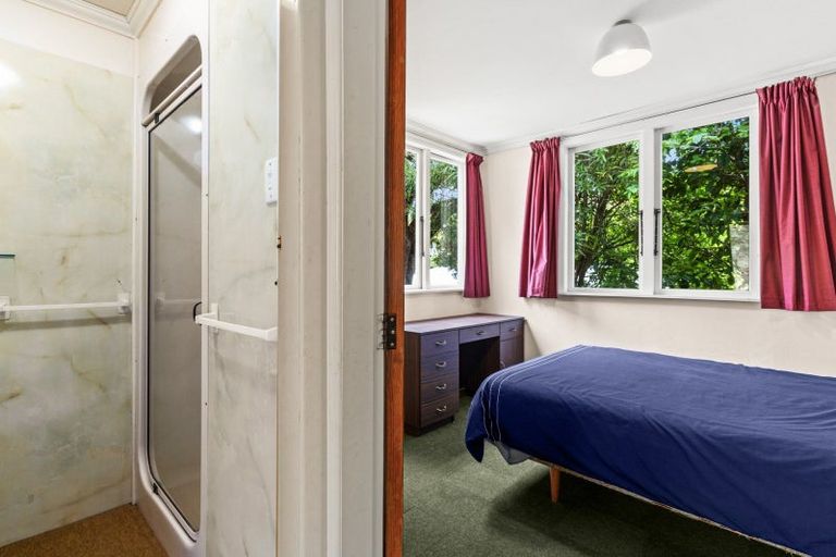 Photo of property in 8 Goldsmith Road, Hospital Hill, Napier, 4110