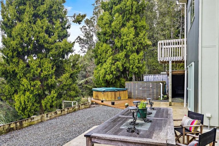 Photo of property in 52b Downer Access Road, Kaukapakapa, 0873