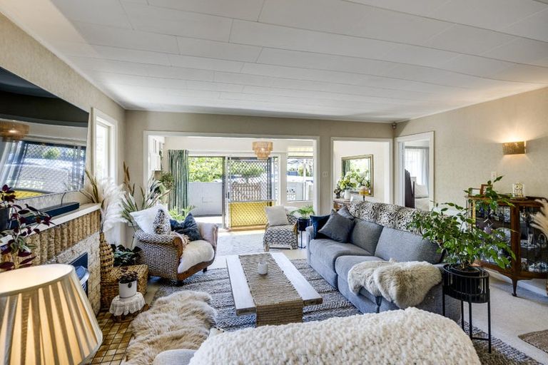 Photo of property in 4 Birdwood Street, Taradale, Napier, 4112