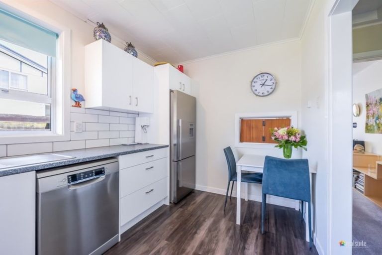 Photo of property in 962b High Street, Avalon, Lower Hutt, 5011