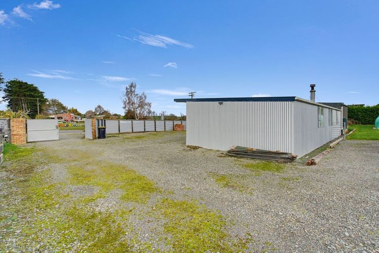 Photo of property in 30 Mccaughan Street, Browns, Winton, 9781