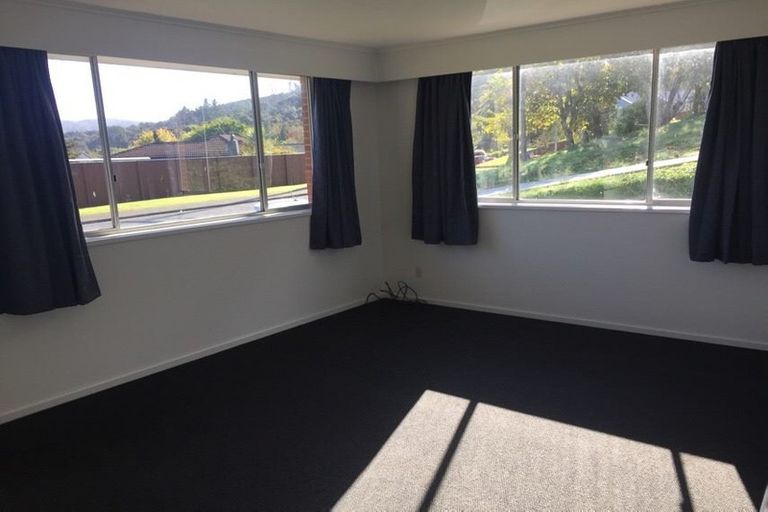 Photo of property in 113-115 Horoeka Street, Stokes Valley, Lower Hutt, 5019