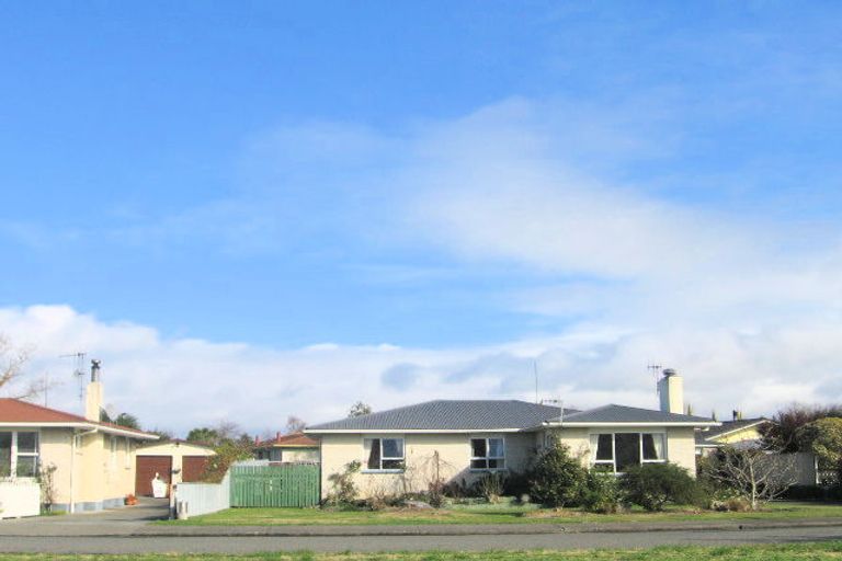 Photo of property in 39 Flaxmere Avenue, Flaxmere, Hastings, 4120