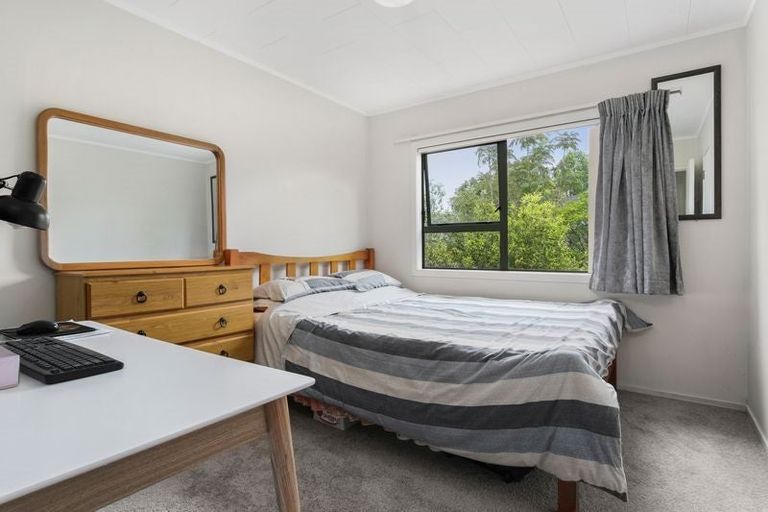 Photo of property in 14 Sari Place, Massey, Auckland, 0614