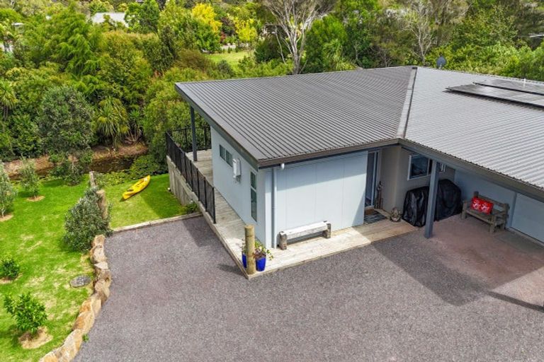 Photo of property in 6 Riverglen Drive, Haruru, 0204