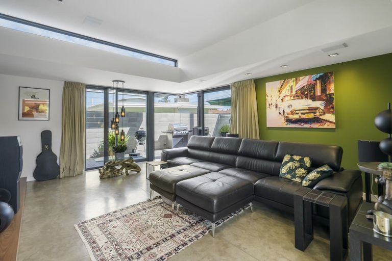 Photo of property in 37 Laurence Street, Manly, Whangaparaoa, 0930
