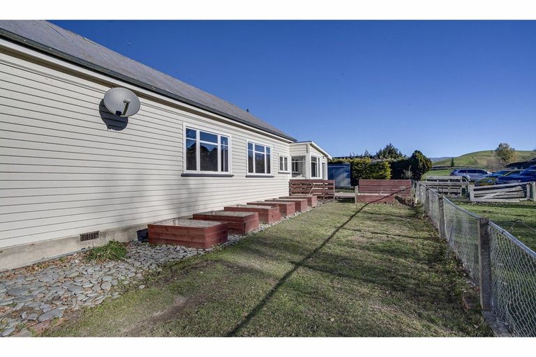 Photo of property in 114 Veritys Road, Maungati, Cave, 7984