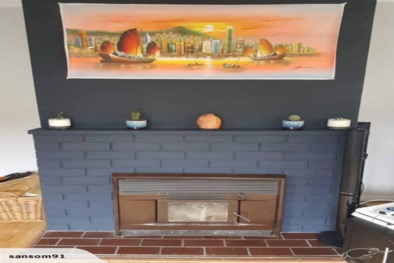 Photo of property in 18 Owhiti Street, Titahi Bay, Porirua, 5022