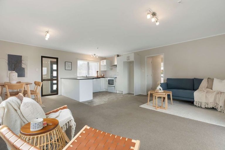 Photo of property in 11 Constable Road, Waiuku, 2123