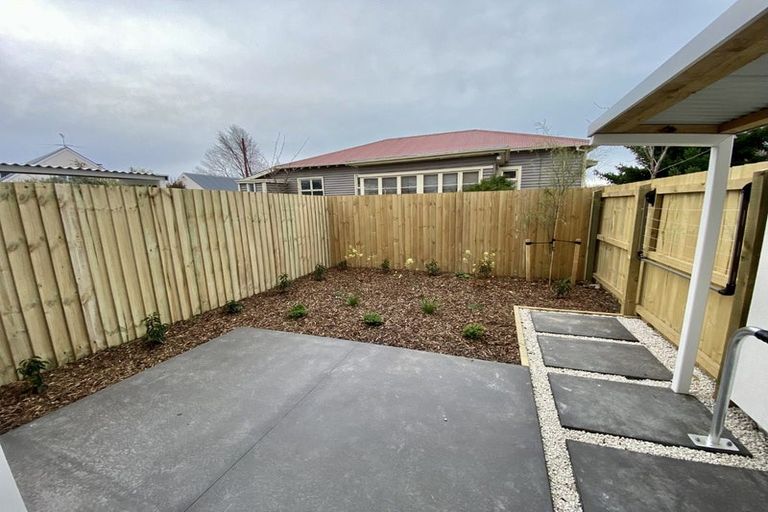 Photo of property in 2/15 Berwick Street, St Albans, Christchurch, 8014