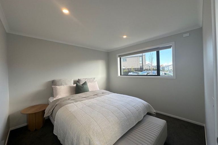 Photo of property in 1/51 Nugget Avenue, Hobsonville, Auckland, 0616