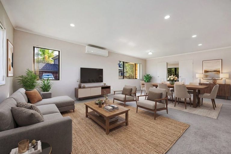 Photo of property in 7 Mazuran Place, Flat Bush, Auckland, 2016