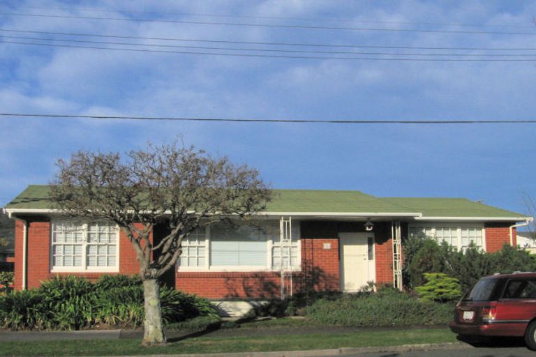 Photo of property in 5 Stamford Grove, Avalon, Lower Hutt, 5011