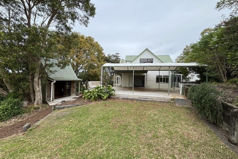 Photo of property in 34 Polkinghorne Drive, Manly, Whangaparaoa, 0930