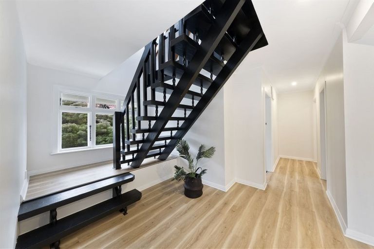 Photo of property in 18 Hillsborough Terrace, Hillsborough, Christchurch, 8022