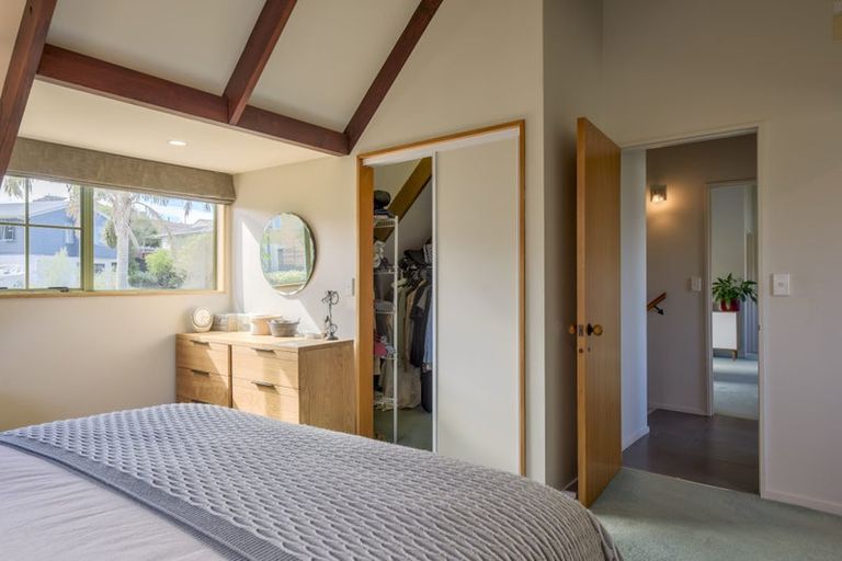 Photo of property in 16 Donald Street, Stanmore Bay, Whangaparaoa, 0932