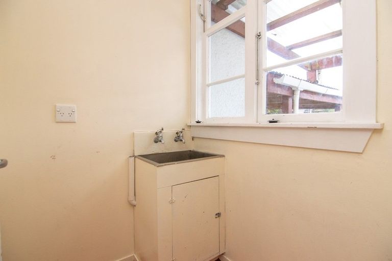 Photo of property in 216 Vogel Street, Roslyn, Palmerston North, 4414