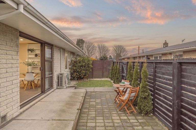 Photo of property in 1/78 Middlepark Road, Sockburn, Christchurch, 8042