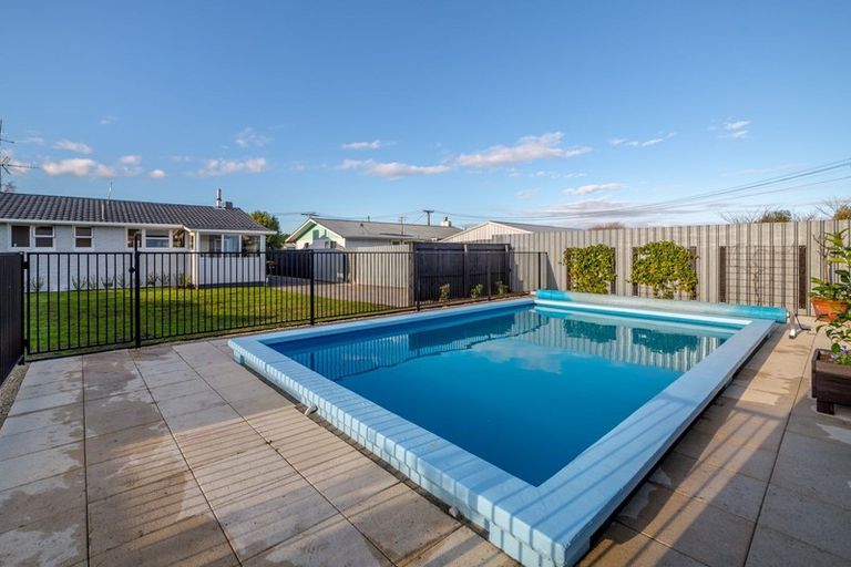 Photo of property in 64 Brandon Street, Featherston, 5710