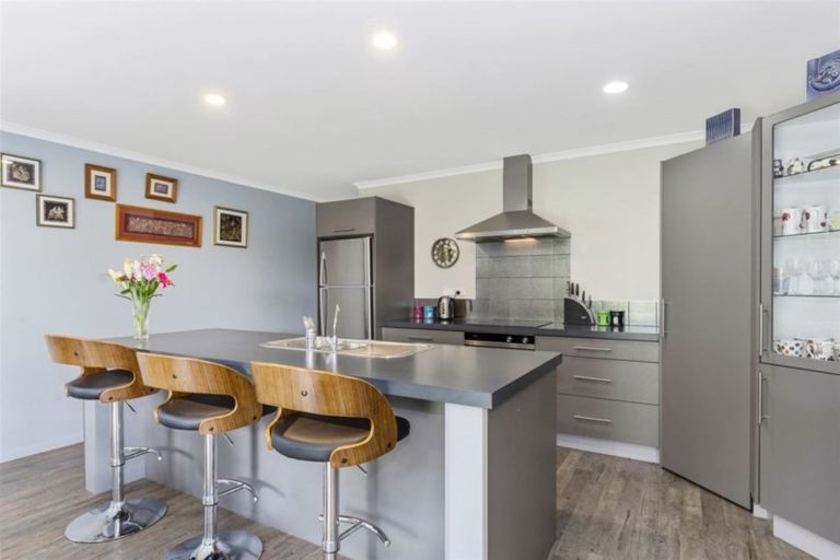 Photo of property in 2 Wakefield Drive, Bethlehem, Tauranga, 3110