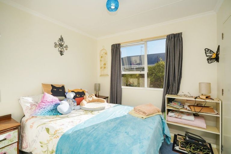 Photo of property in 44 Wicklow Street, Clifton, Invercargill, 9812